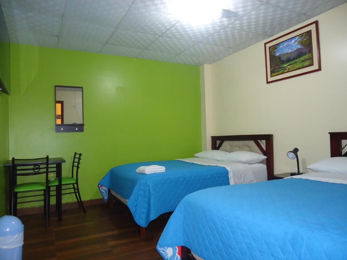 Hostal Bolivar Inn Quito Buitenkant foto